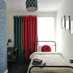 Granville 5Br Townhouse - Ideal For Groups, Families Or Contractors By Suitely